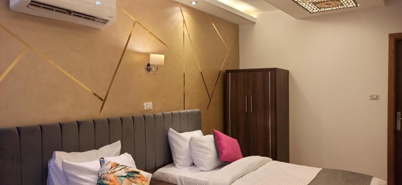 Grand Pyramids Inn Kafrat al Jabal Exterior foto